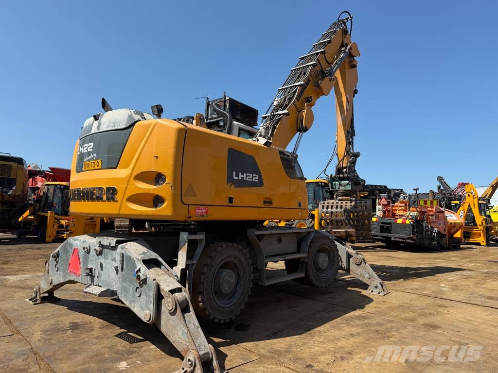 Liebherr LH 22 M Stroje pre manipuláciu s odpadom