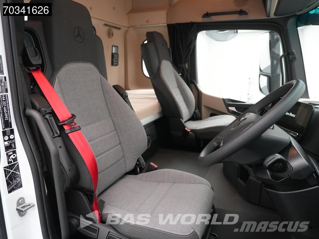 Mercedes-Benz Actros 1842 4X2 RHD! NEW StreamSpace ACC Navi Trekkvogner