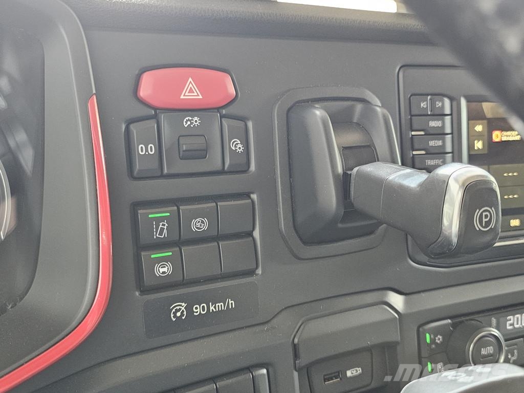 Scania S580 V8 / 6x2/4 / MEGA / LOWDECK / 103 cm شاحنات ذات هيكل صندوقي