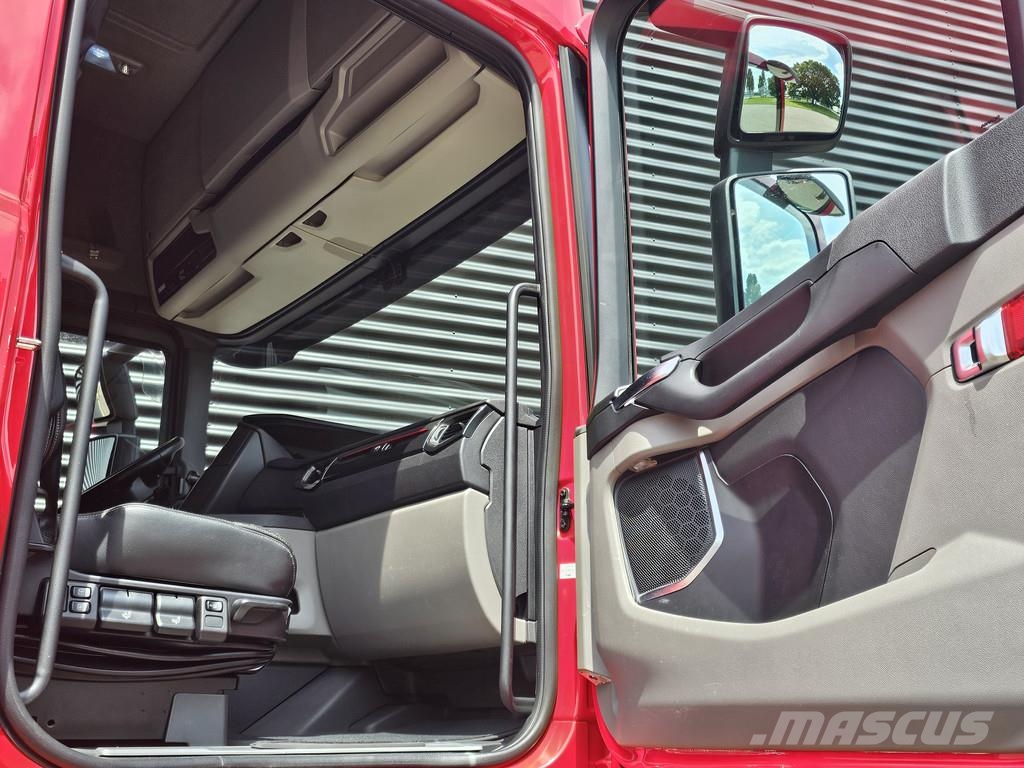 Scania S580 V8 / 6x2/4 / MEGA / LOWDECK / 103 cm شاحنات ذات هيكل صندوقي