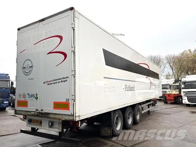 Pacton / JUMBO 3-AXLE CLOSED BOX WITH FULL STEEL CHASSIS Gesloten opleggers