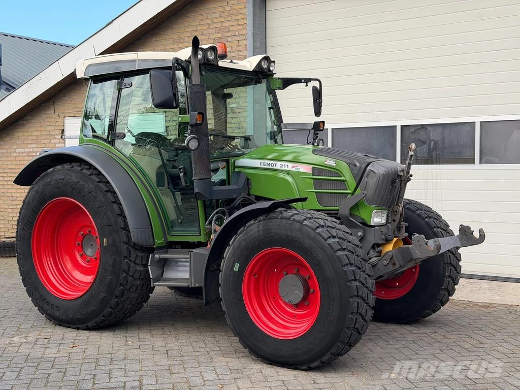 Fendt 211 Vario 211 Vario Tractors