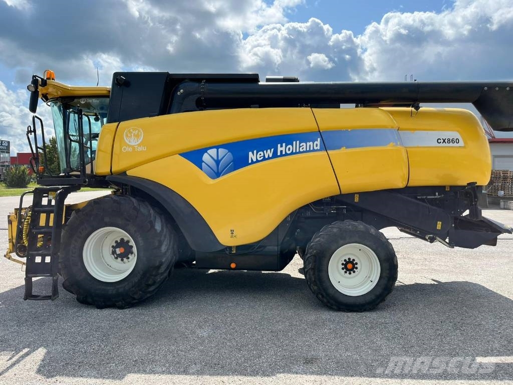 New Holland CX 860 Mähdrescher