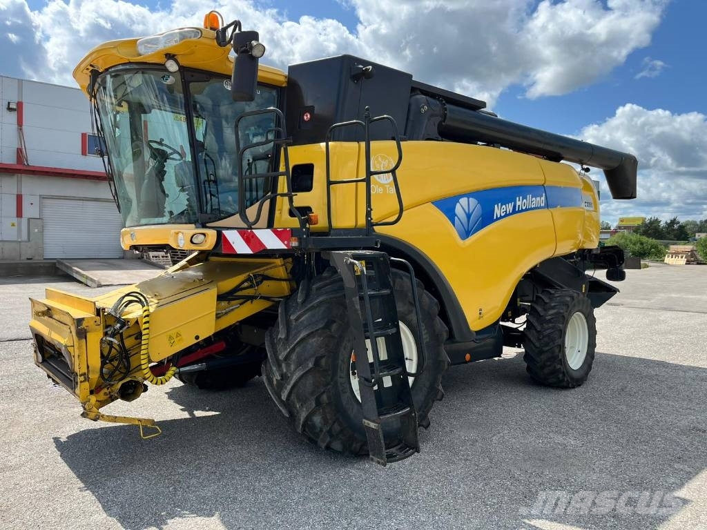 New Holland CX 860 Mähdrescher