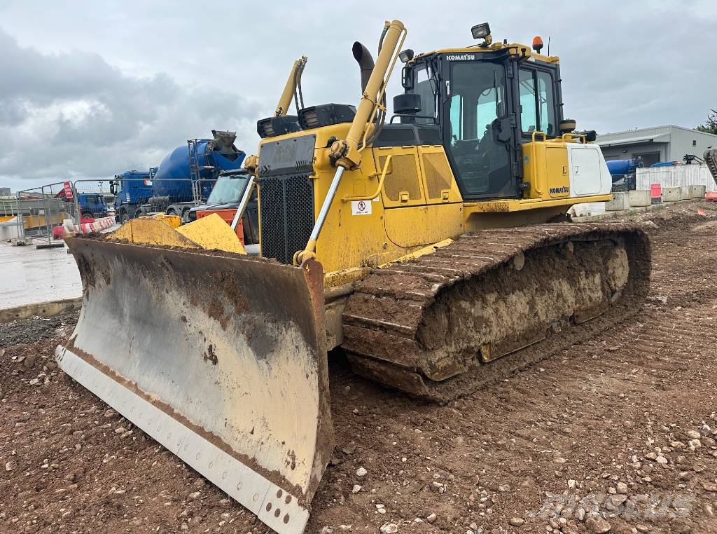Komatsu D 65 PX-18 Vikšriniai buldozeriai