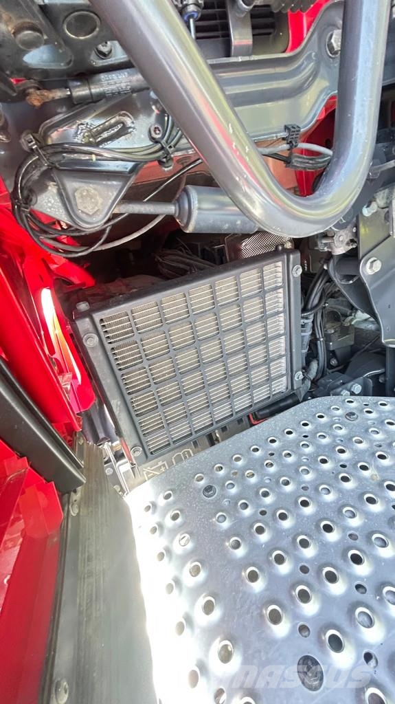 Scania R590 V8 NGS 3x | full air | Retarder | Park cooler Tegljači
