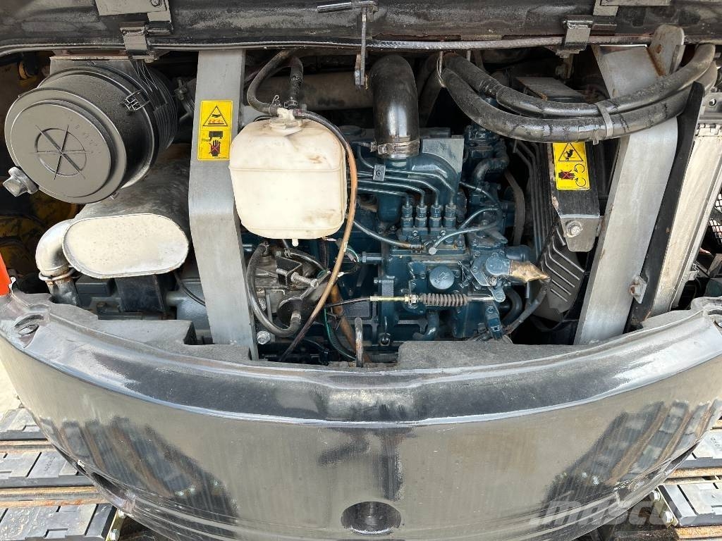 Kubota KX163 소형 굴삭기 7톤 미만