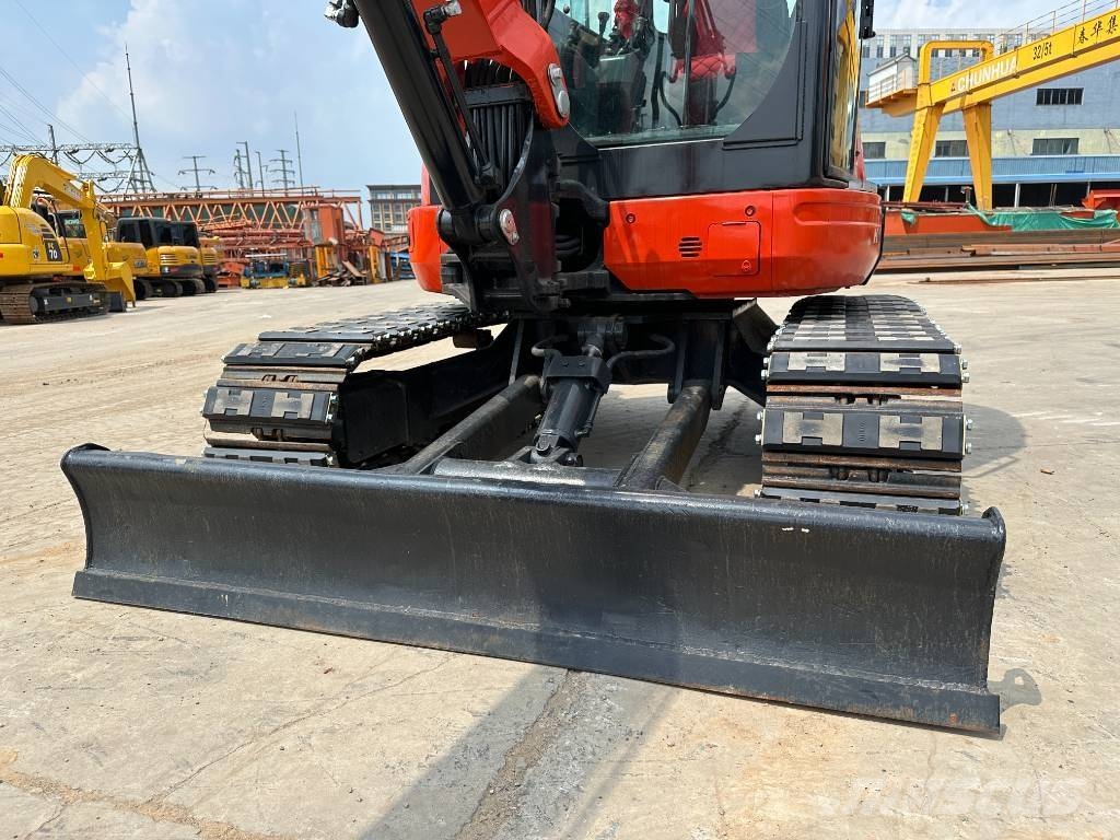 Kubota KX163 소형 굴삭기 7톤 미만