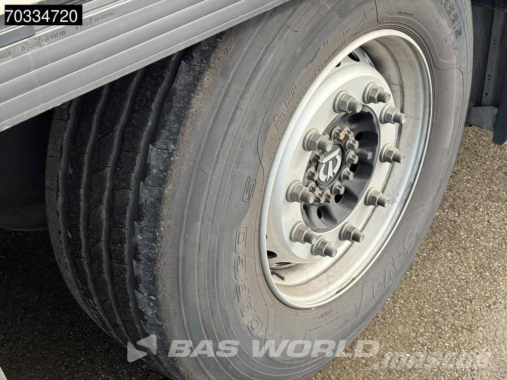 Krone SD 3 axles 2xLiftachse Palettenkasten Semirremolques con caja de lona
