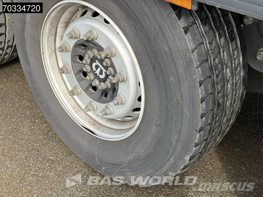 Krone SD 3 axles 2xLiftachse Palettenkasten Semirremolques con caja de lona
