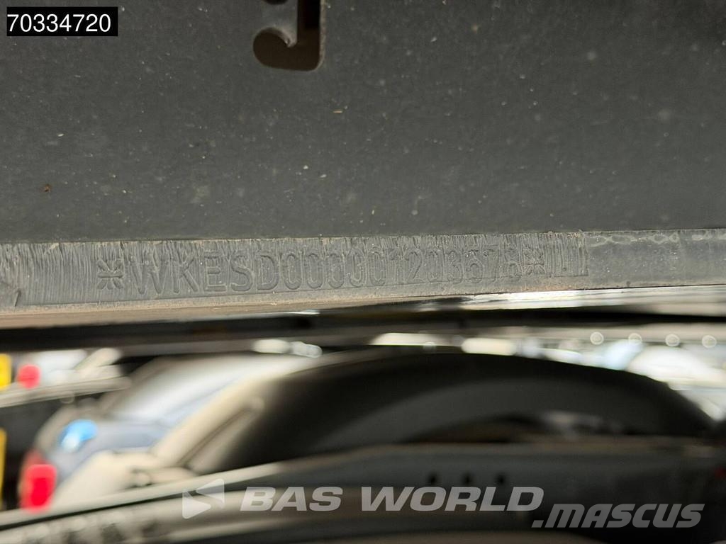 Krone SD 3 axles 2xLiftachse Palettenkasten Semirremolques con caja de lona