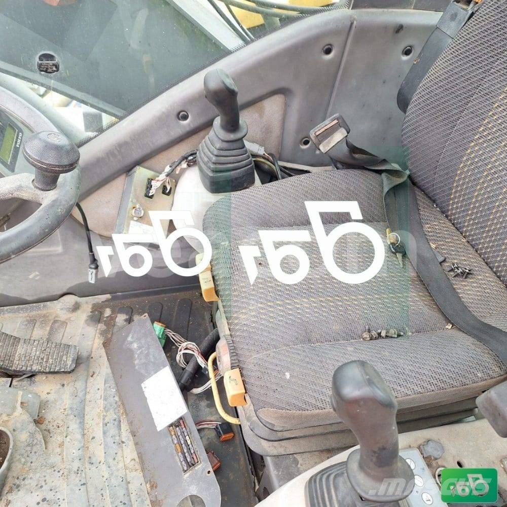Volvo EW 140 2002r Parts Колесни екскаватори