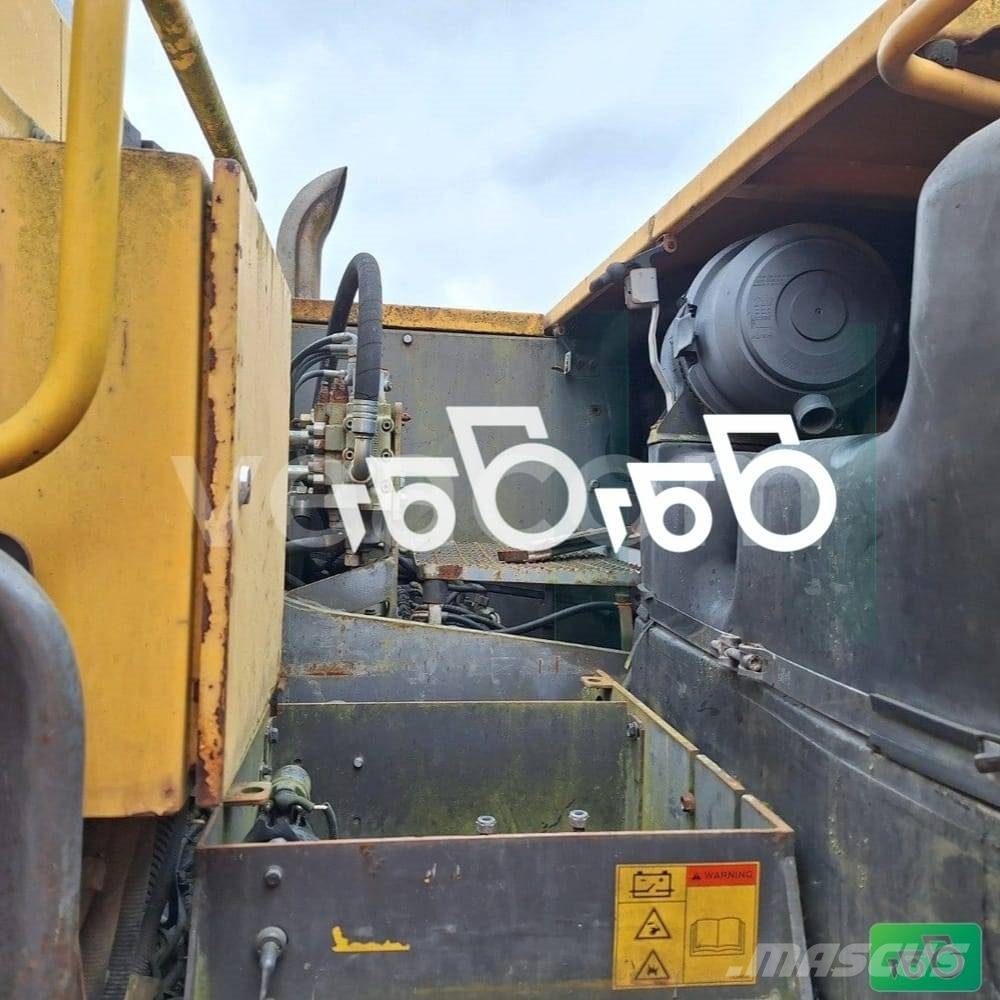 Volvo EW 140 2002r Parts Колесни екскаватори