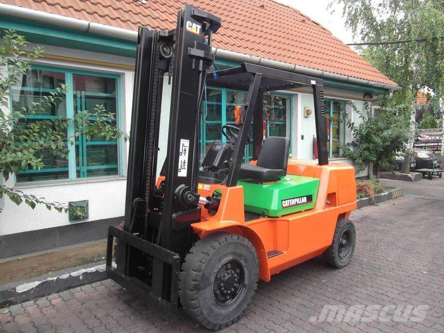  TARGONCA CATERPILAR GP45K  V-1888 Nestekaasutrukit