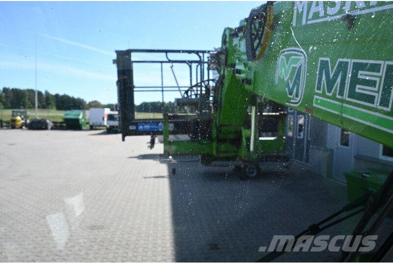 Merlo P 40.17 PLUS Merlo P40.17 PLUS Телескопические фронтальные погрузчики