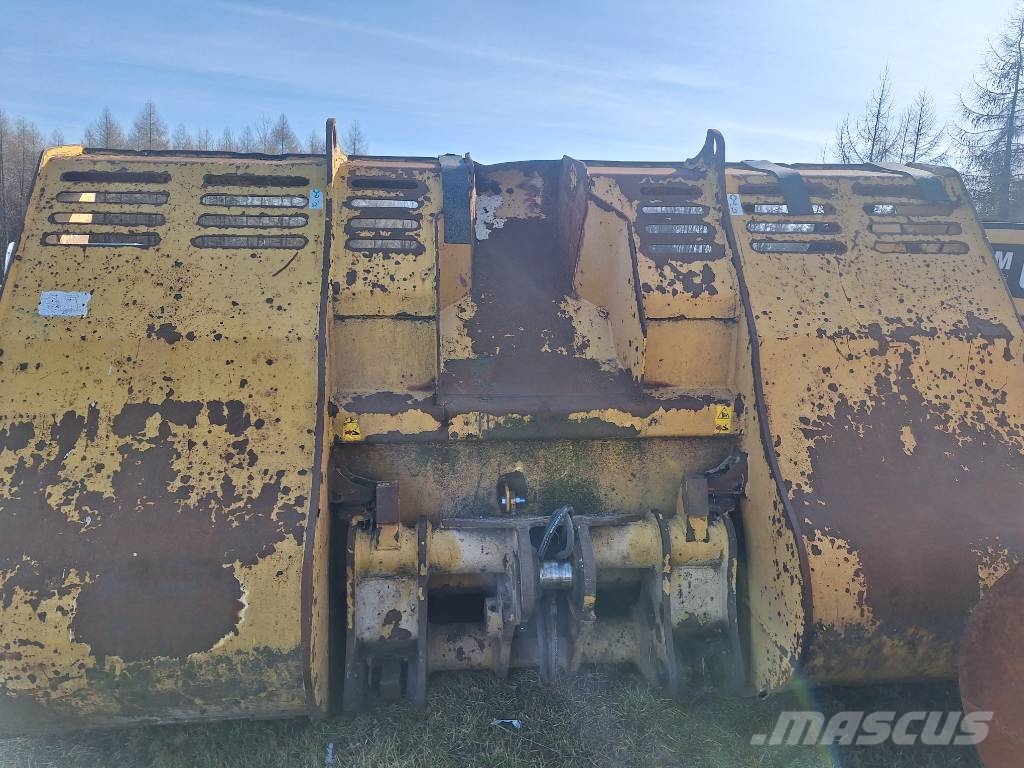 CAT 966 MXE لوادر بعجل