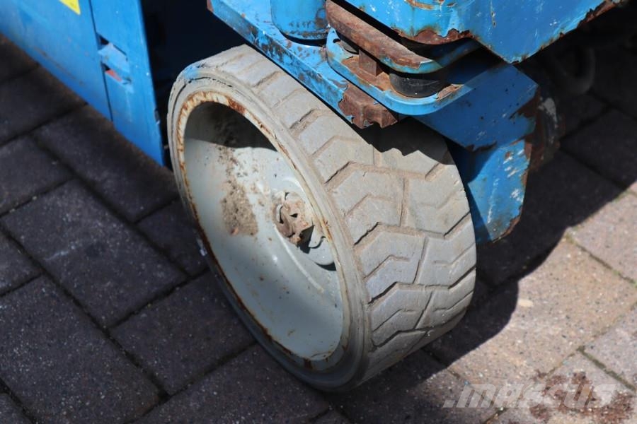 Genie GS1932 Electric, Working Height 7.8 m, 227kg Capac Plataformas tijera