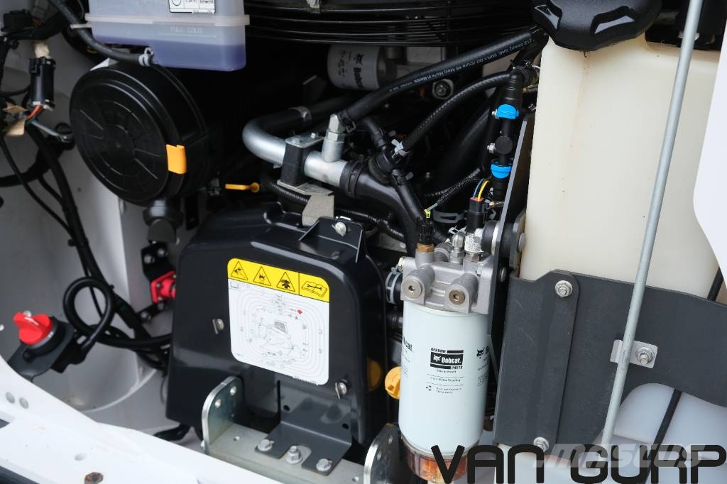 Bobcat T76 | 225h | Full option! | A/C | BSS | High Flow Chargeuse compacte