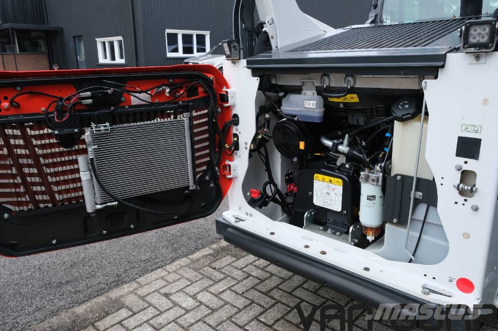 Bobcat T76 | 225h | Full option! | A/C | BSS | High Flow Chargeuse compacte