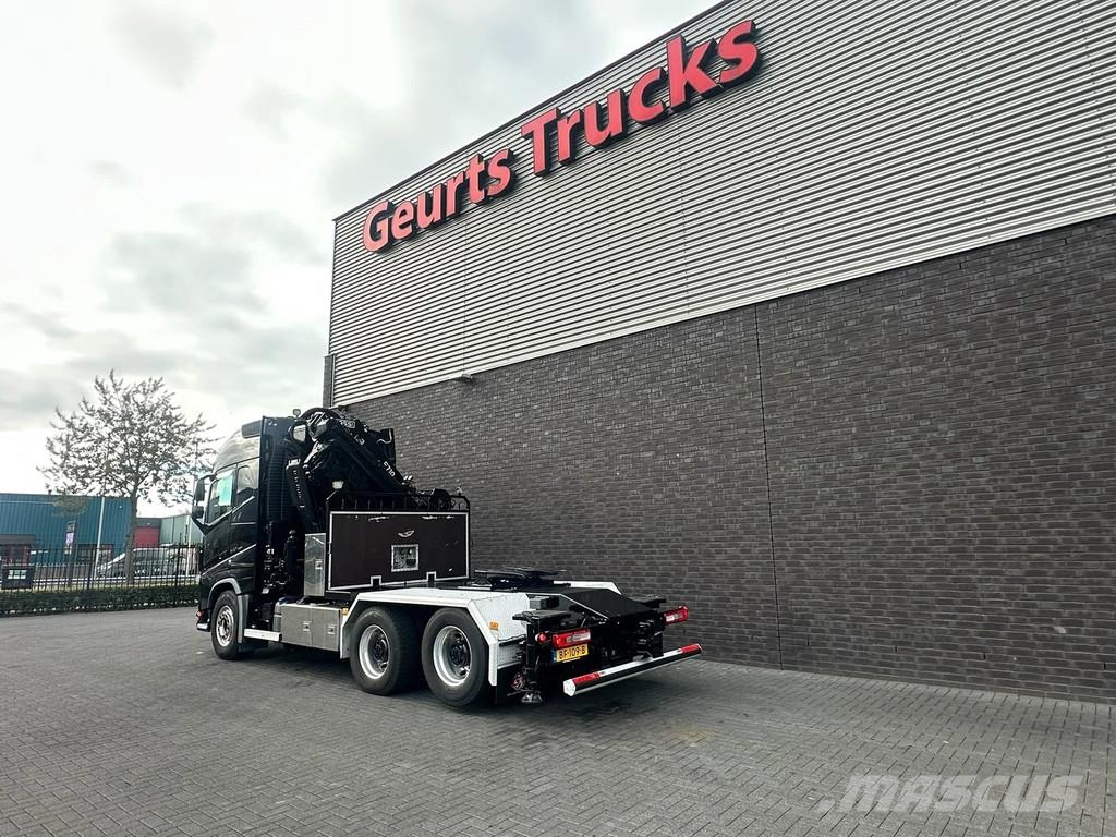 Volvo FH 540 6X4 + FASSI F710RA.2.28 KRAAN/KRAN/CRANE/GR Автокранове