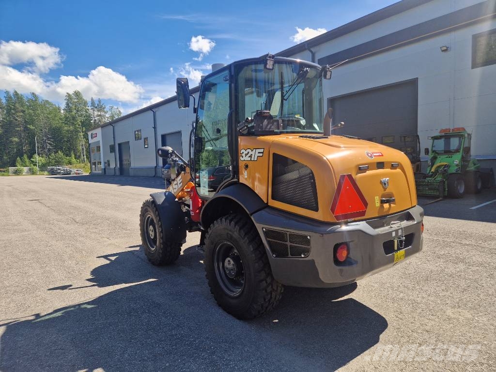 CASE 321 F Evolution Wielladers