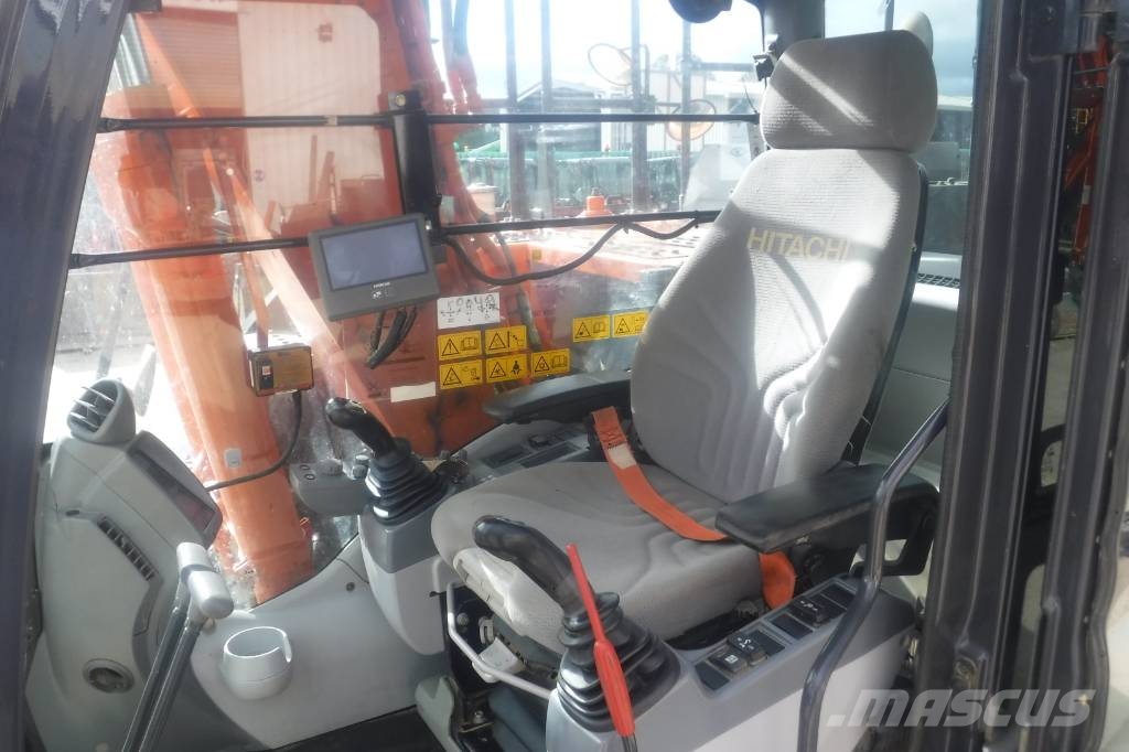 Hitachi ZX 130 LC N-6 Roomikekskavaatorid