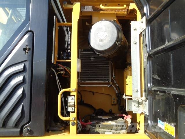 CAT 336 EL 履带挖掘机