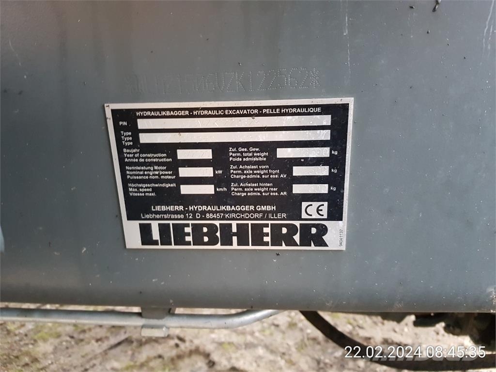 Liebherr A912 Compact ホイール式油圧ショベル(パワーショベル・ユンボ・バックホー)