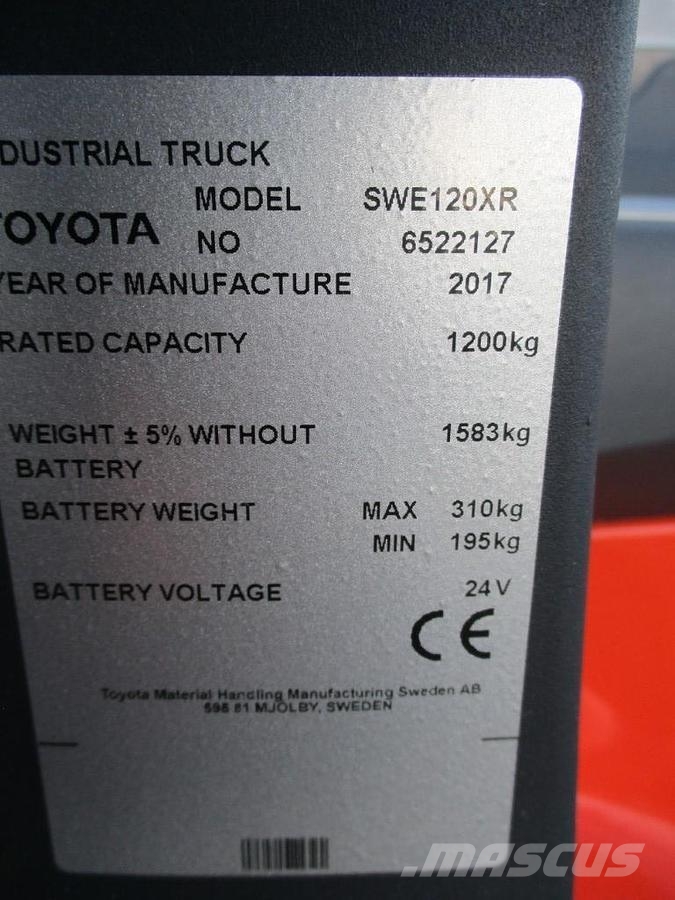 Toyota SWE120XR Lavansiirtotrukit