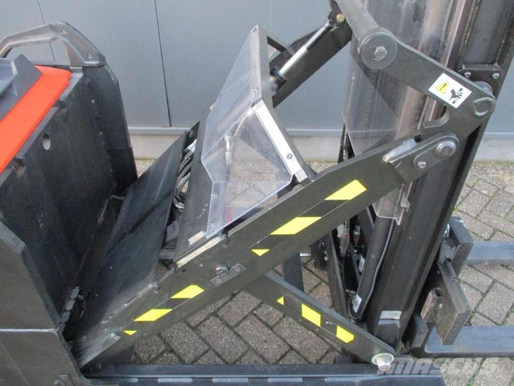 Toyota SWE120XR Lavansiirtotrukit