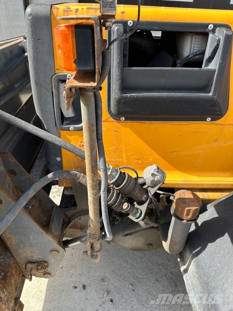 Wille 455 B Комунални съоражения