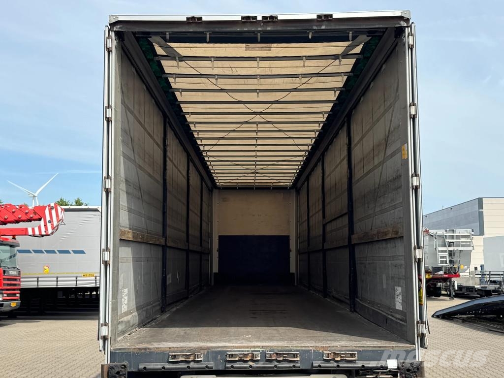 Wielton NS-3 Schuifzeil -Dak / SAF-Disc / Lift-as Semi Reboques Cortinas Laterais