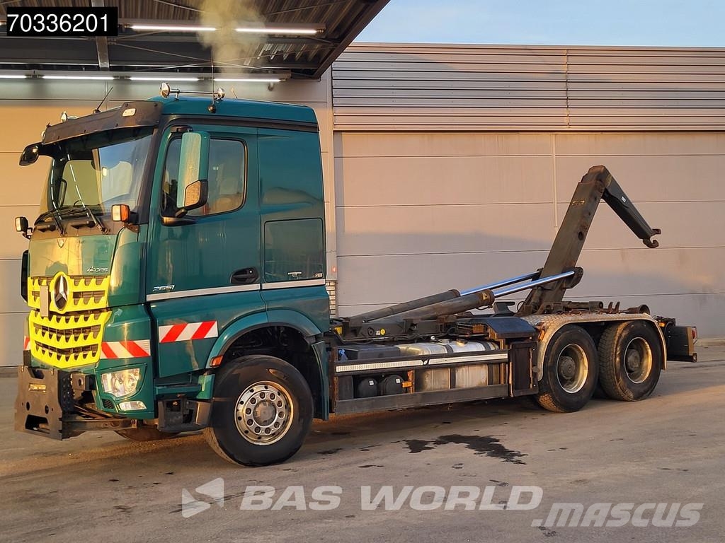Mercedes-Benz Arocs 2651 6X6 HAD 6x6 Meiller Hooklift Euro 6 Vrachtwagen met containersysteem