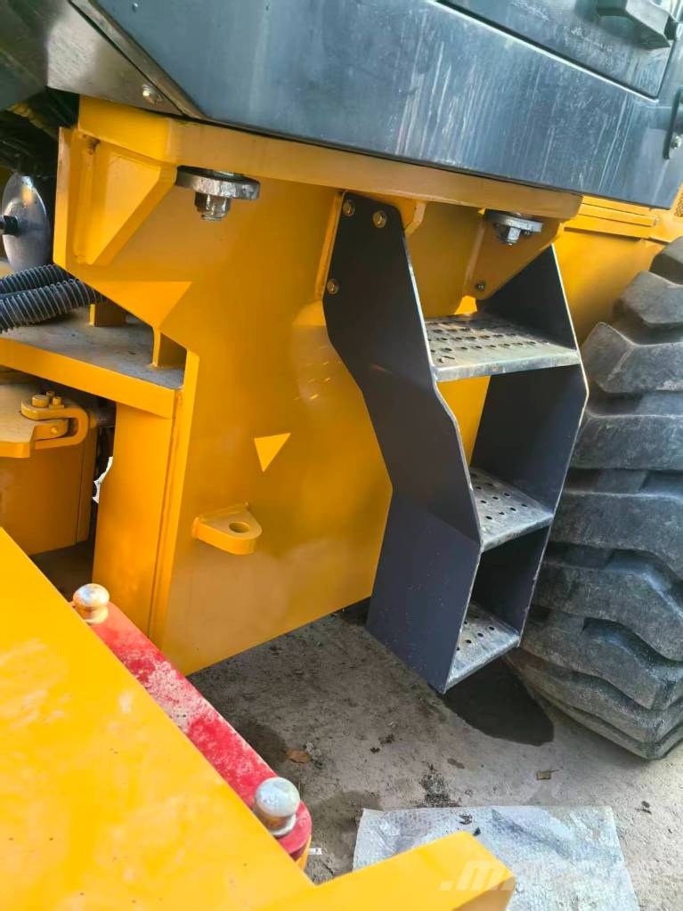 XCMG XS143J مداحل أحادية الأسطوانة