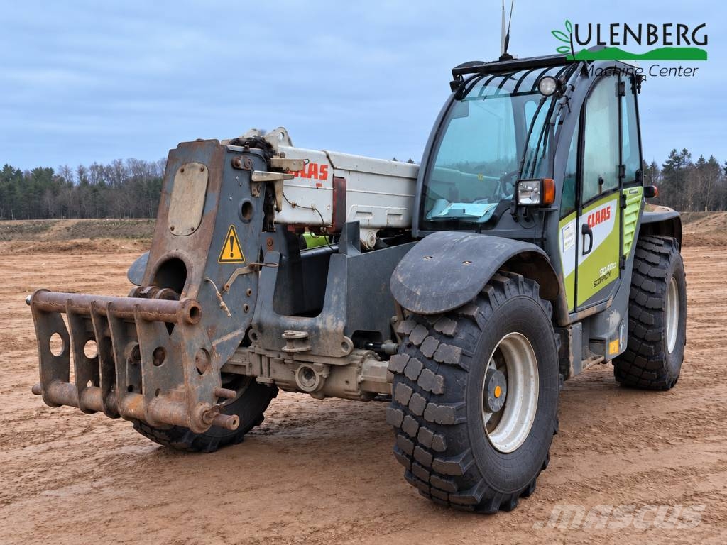 CLAAS Scorpion 9040 Teleskoplader für Landwirtschaft