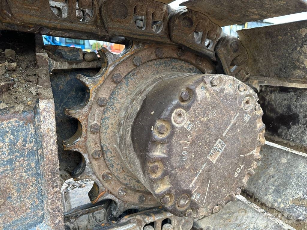 Komatsu PC 210 LC-8+Rototilt Bageri guseničari