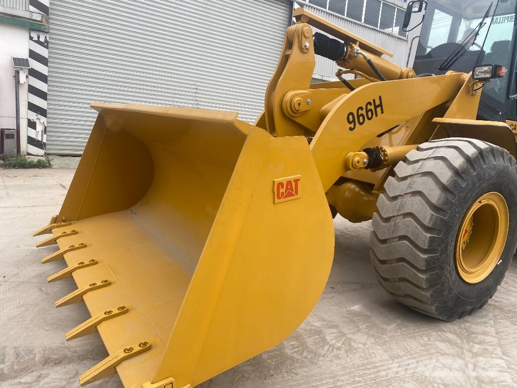 CAT 966 H 輪胎式裝載機