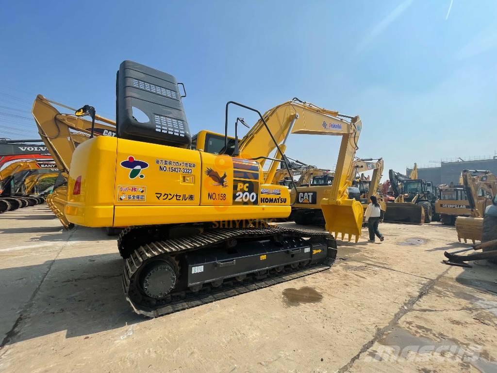 Komatsu PC 200 8N Kāpurķēžu ekskavatori