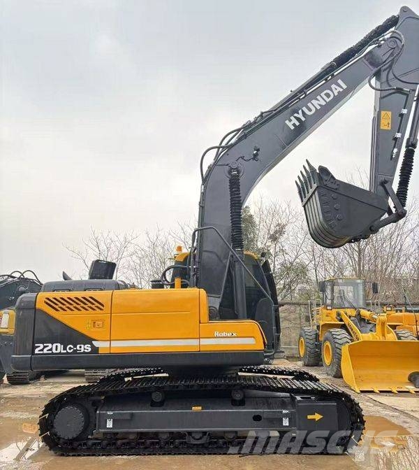 Hyundai R220LC-9S Bagri goseničarji