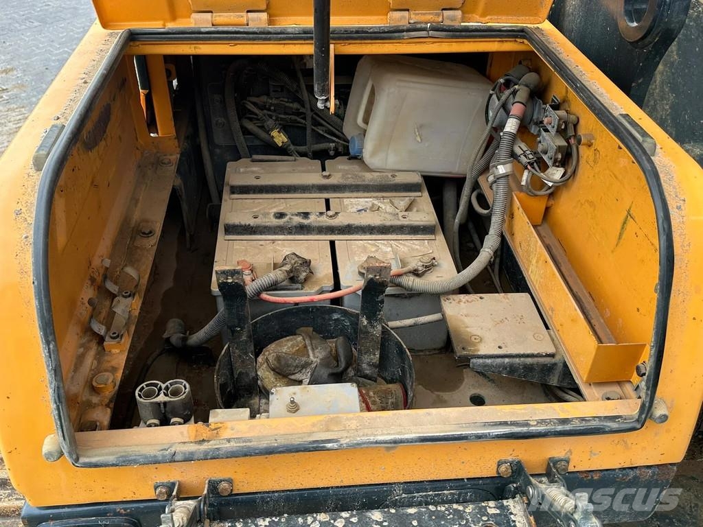 Hyundai HX520L | A/C | German Machine! Vikšriniai ekskavatoriai