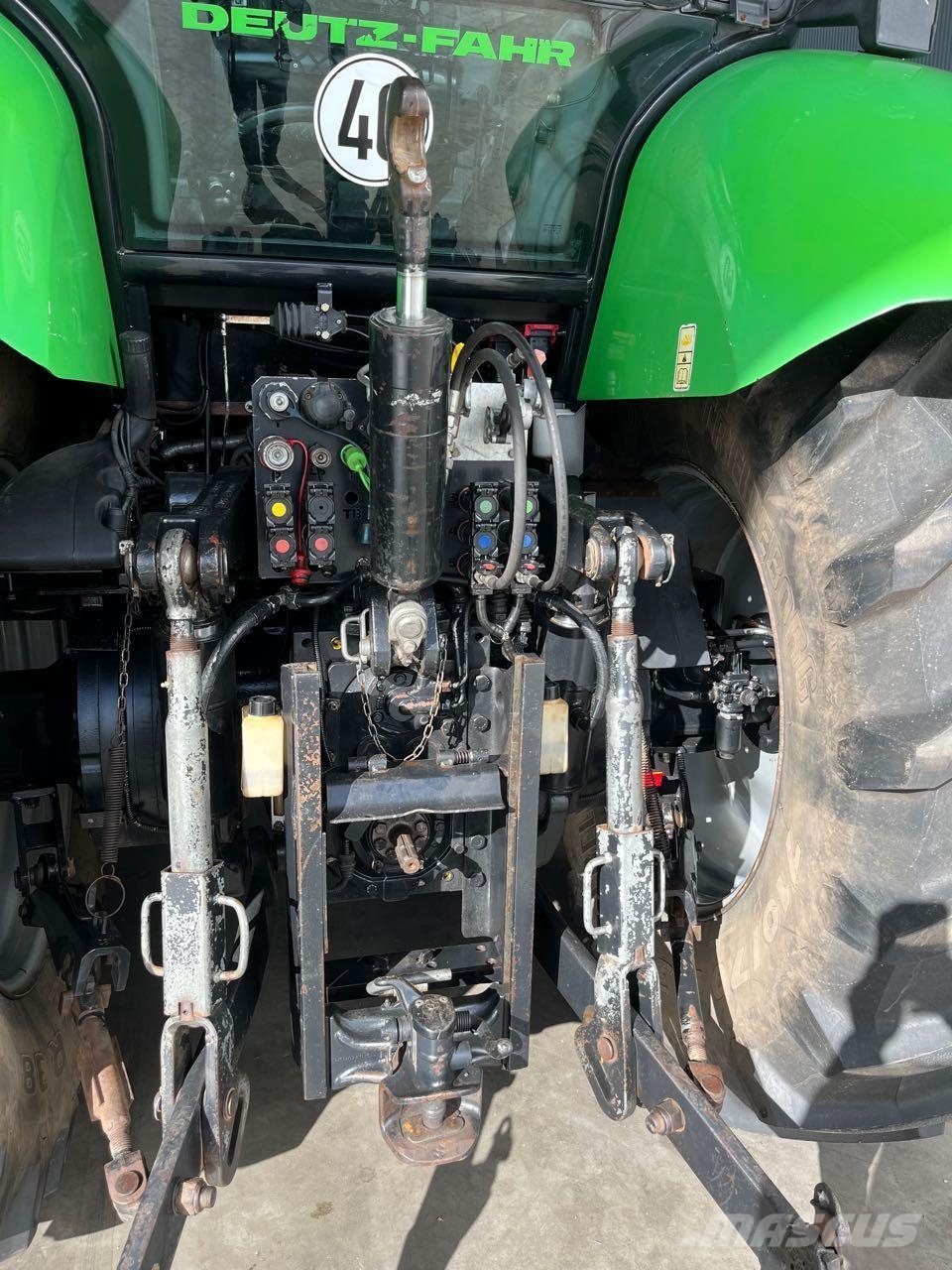 Deutz-Fahr 630 TTV Traktorji