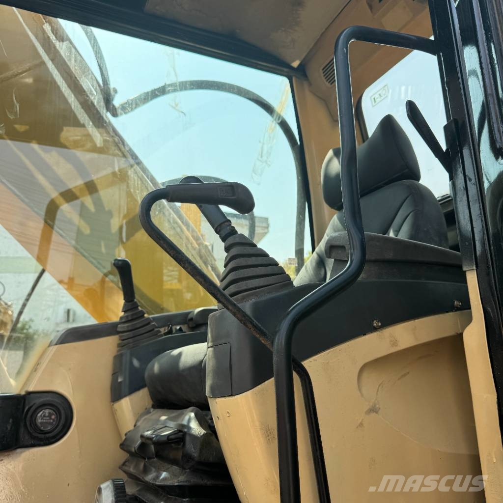 CAT 320 C L Gravemaskiner på larvebånd
