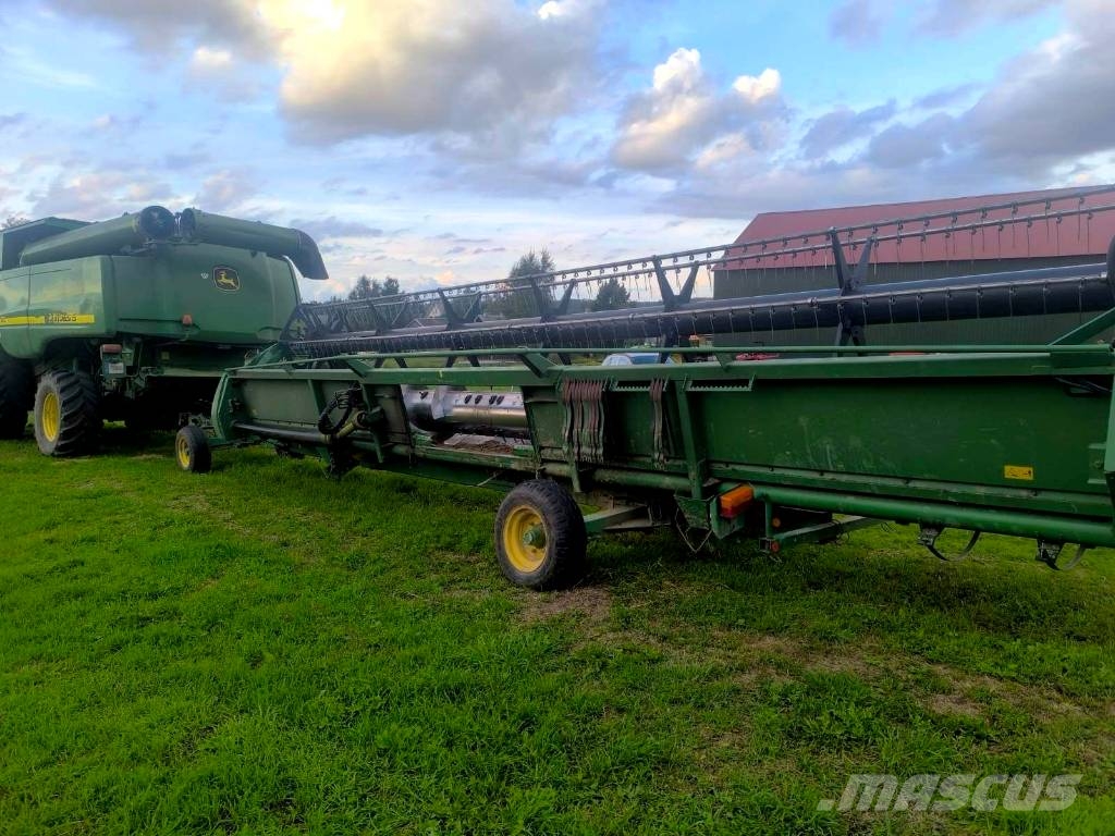 John Deere 9880 i STS Combine harvesters
