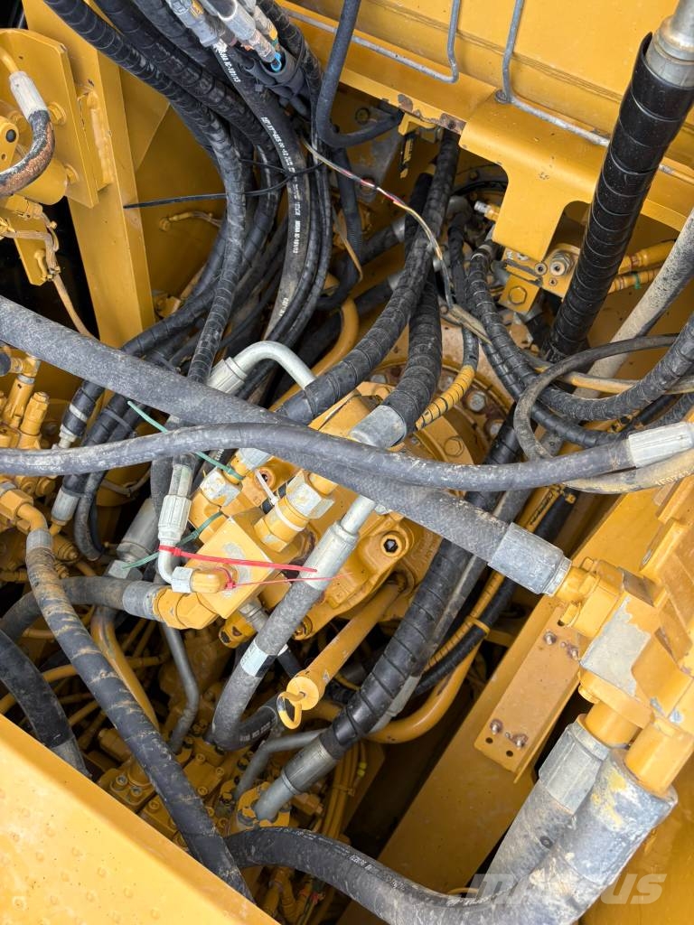 CAT 329 EL Escavatori cingolati