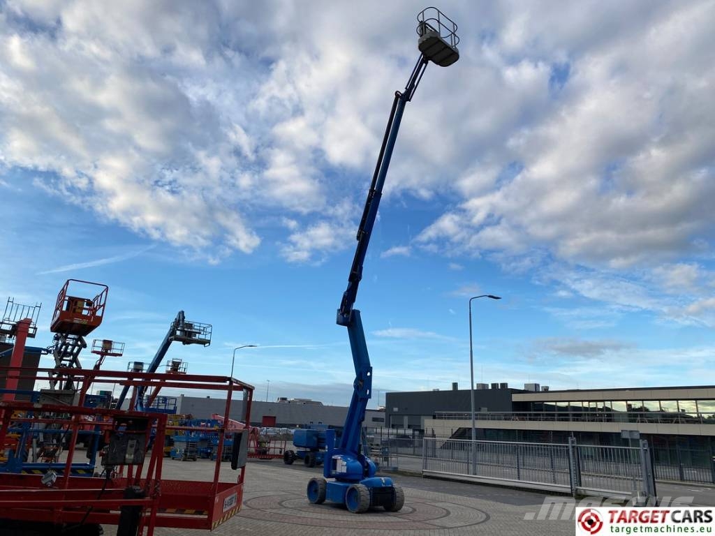 Niftylift HR15NDE HyBrid Articulated Boom Work Lift 1550cm Nacelle Automotrice