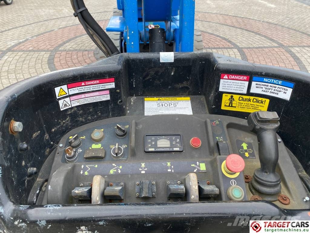 Niftylift HR15NDE HyBrid Articulated Boom Work Lift 1550cm Nacelle Automotrice