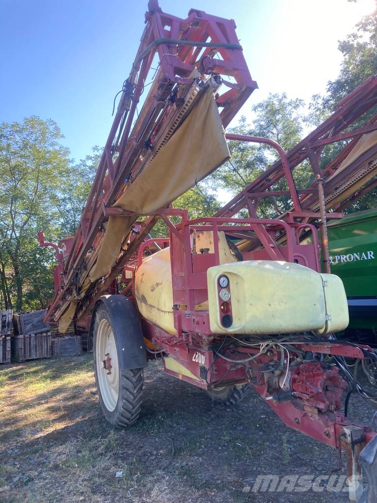 Hardi COMMANDER 2800 Plus Vučene prskalice