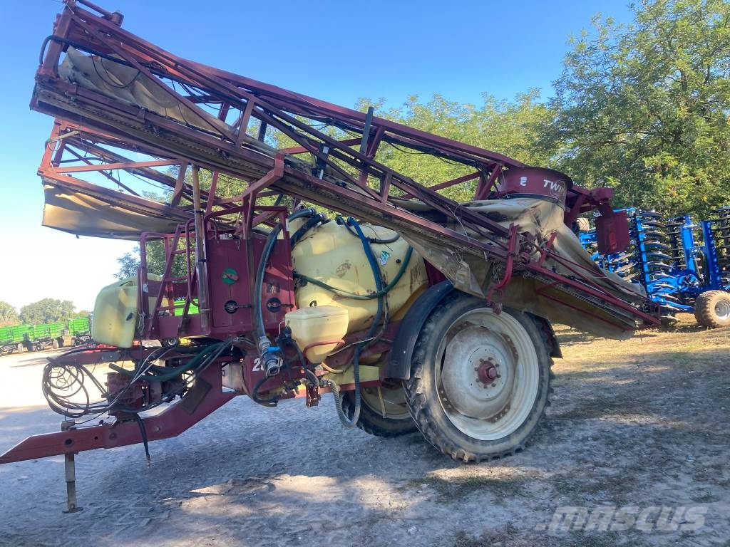Hardi COMMANDER 2800 Plus Vučene prskalice