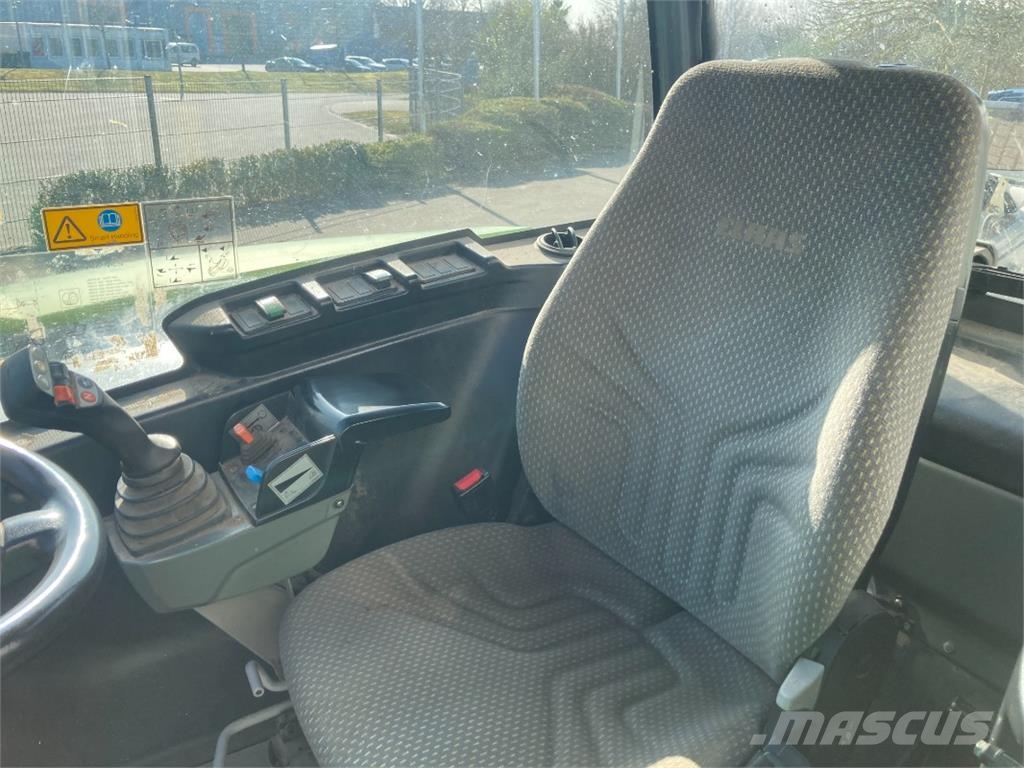 CLAAS SCORPION 7050 Ostale poljoprivredne mašine
