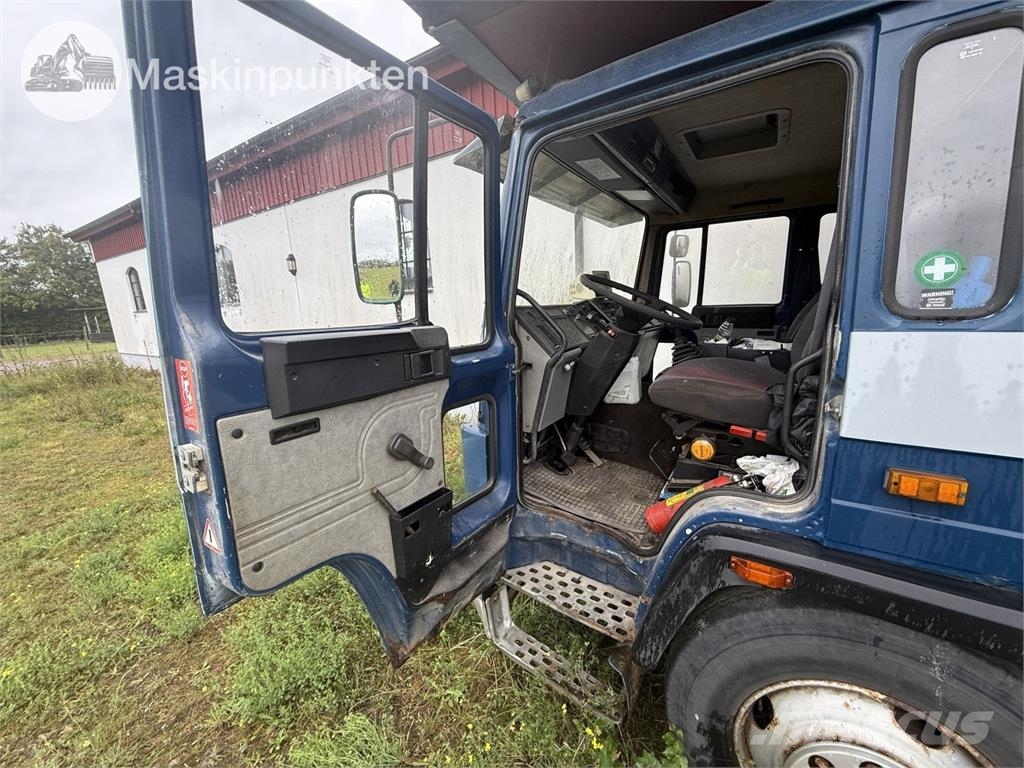 Volvo FL 614 4X2 Loomaveokid